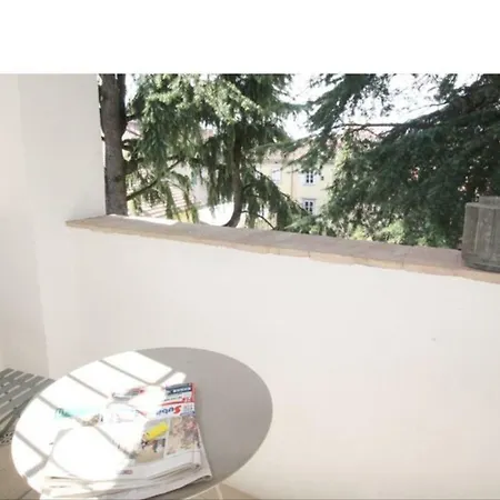 Executive Historic Centre Apartment *